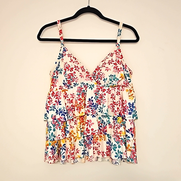 Real Bodies Real solutions by Island Escape swim top Sz16 floral adj. straps EUC - Picture 1 of 9